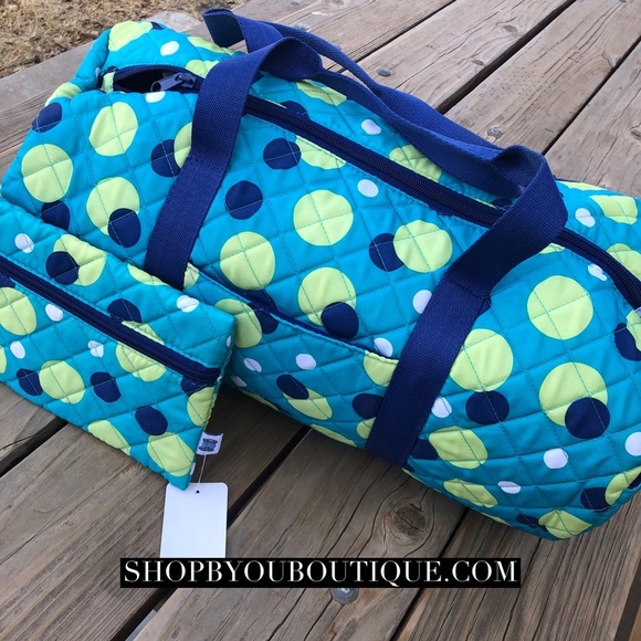 Quilted Polka Dot Barrel Tote & Pouch - Picture 1 of 4